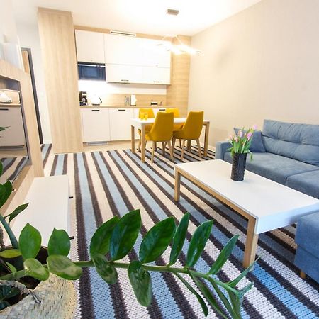 Bel Mare Apartament 128 Z Ogrodkiem 미엥지즈드로예 외부 사진