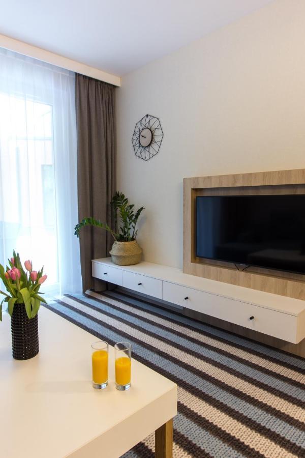 Bel Mare Apartament 128 Z Ogrodkiem 미엥지즈드로예 외부 사진